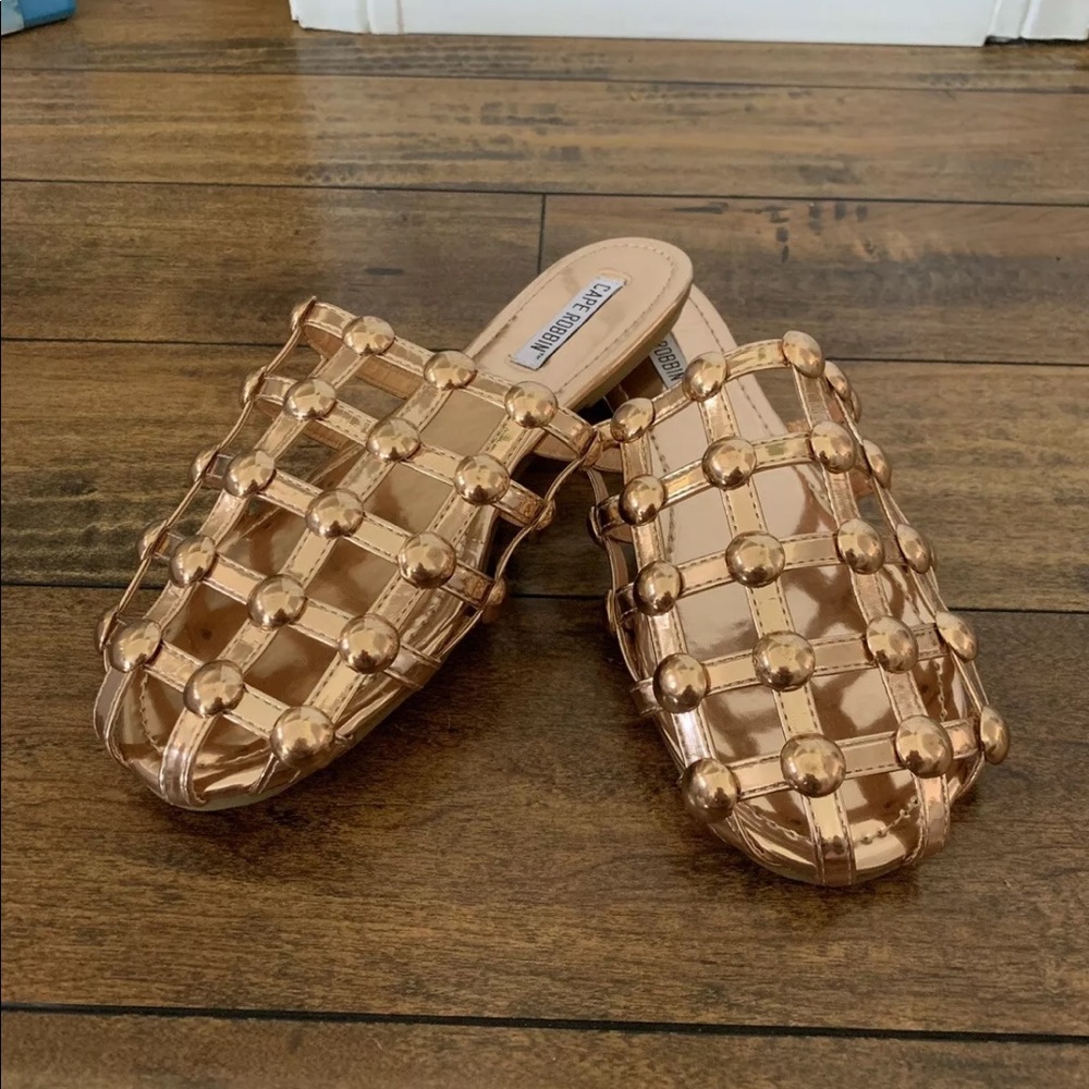 Cape Robbin Slides Size 8 - NIB